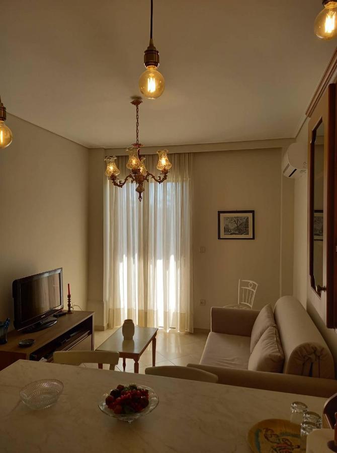 Jenny'S Luxury Flat Near The Center & Beach Каламата Экстерьер фото