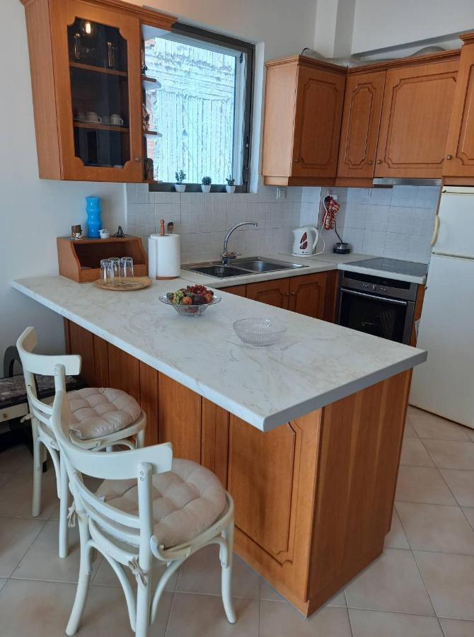 Jenny'S Luxury Flat Near The Center & Beach Каламата Экстерьер фото